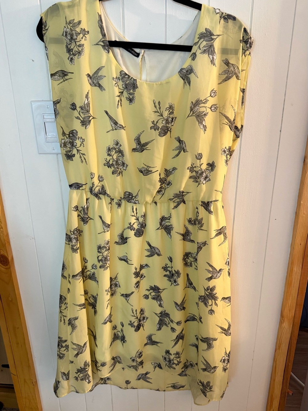 Maurices Yellow Sleeveless Bird & Floral Print Dress